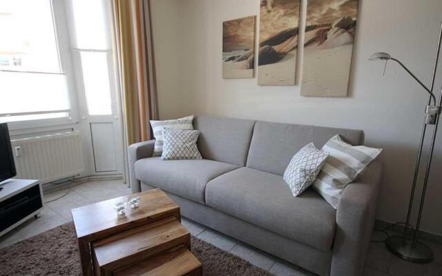 Ferienwohnung-40-in-der-Residenz-Meeresbrandung-mit-Strandkorb