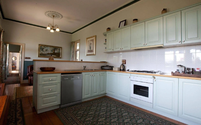 Wild Cattle Creek Estate