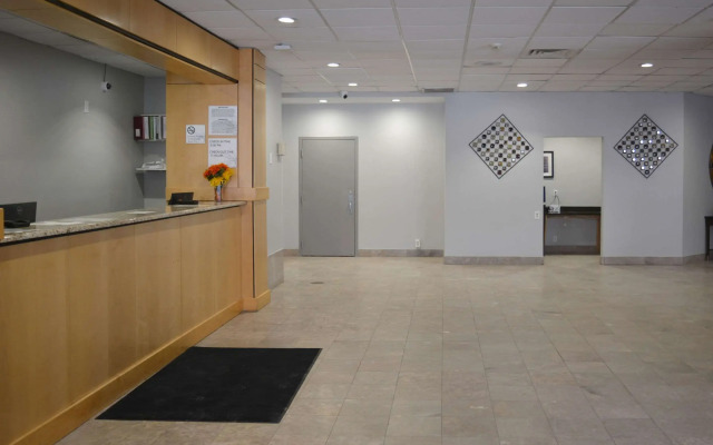 Suburban Studios East Syracuse Carrier Circle