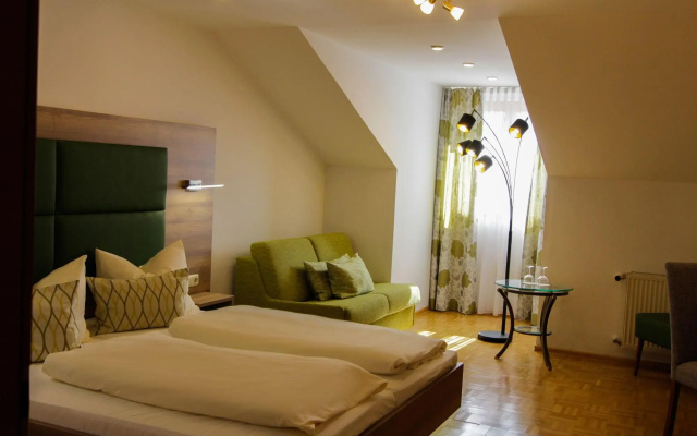 Hotel Burgwirt