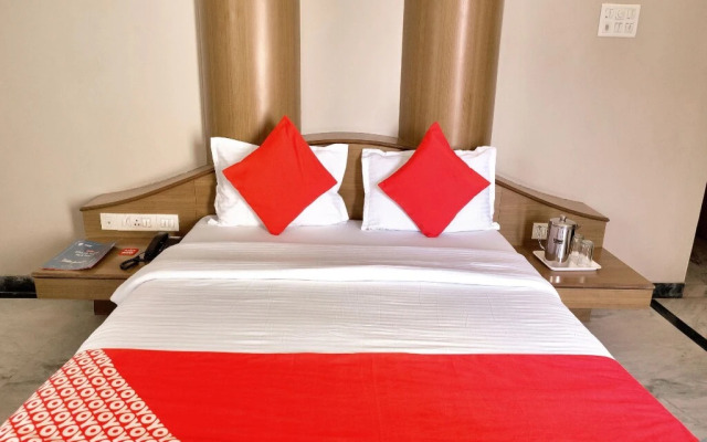 Hotel Ratna Regency by OYO Rooms