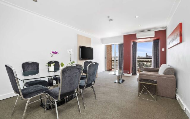 Metro Hotel Perth