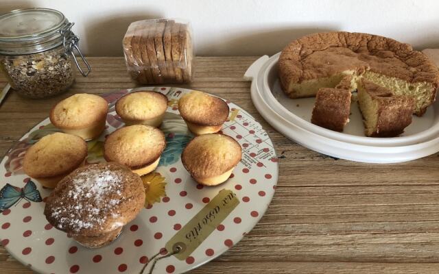 Aux Belles Vacances- Adult Only