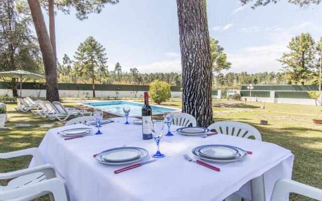 Villa Maia (AL) in Corroios