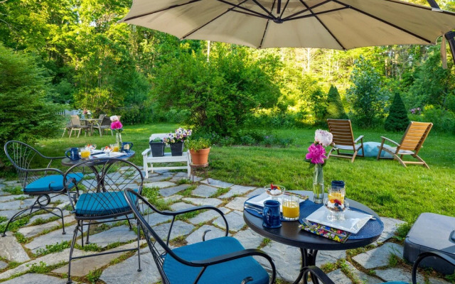 Waldo Emerson Inn