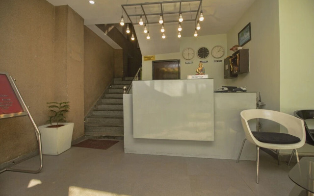 Kava Suites By OYO Rooms