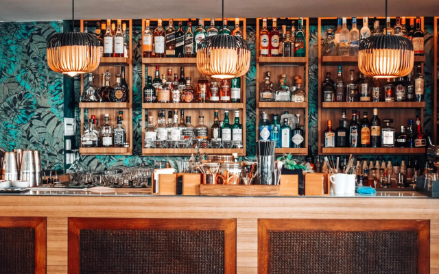 Five Seas by Inwood Hotels