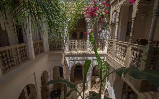 Dar Akal