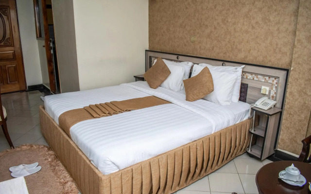 Astorian Grand Hotel