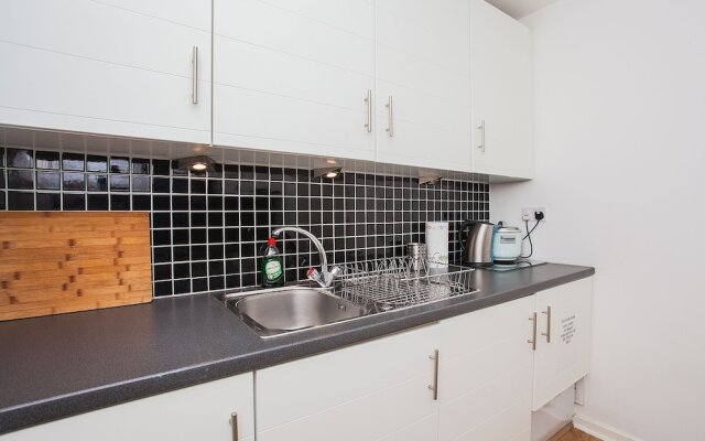 Modern 2 Bedroom Flat In West Ham