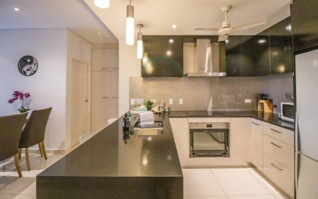 ZEN CENTRAL AMBIENT - 3Bedroom Apartment