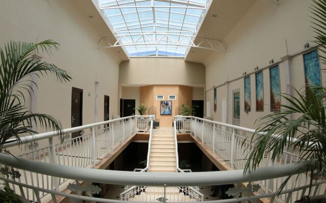 Centriplaza Hotel Suite & Spa