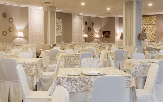 Hotel ILUNION Alcora Sevilla