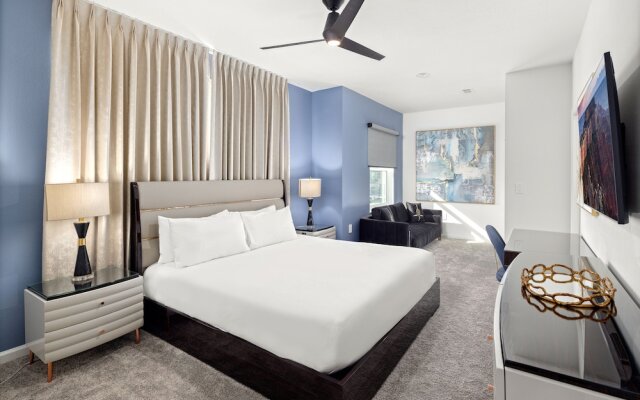 Harbor Island Beach Club by Villatel