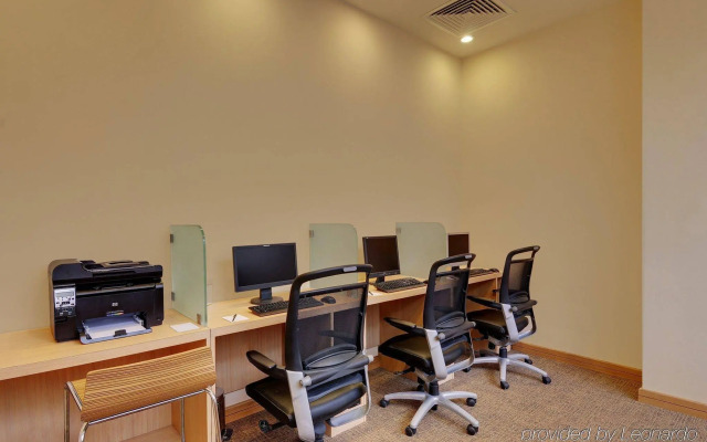 Lotus Grand Hotel Apartments