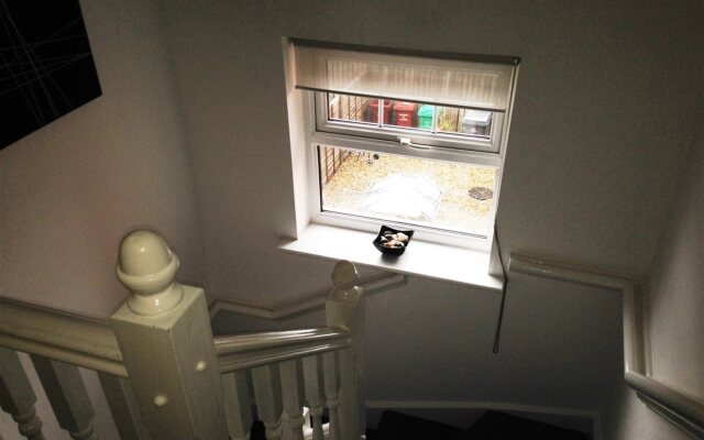 My-Places Abbotsfield Court Townhouse 3