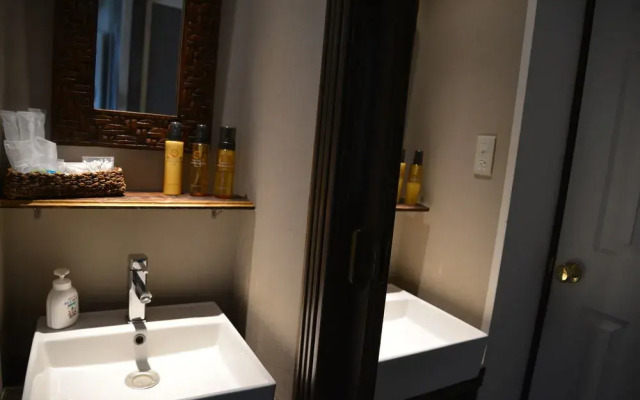 Tsuki no Yado - Hostel