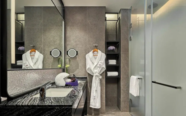 Crowne Plaza Shanghai Snow World by IHG