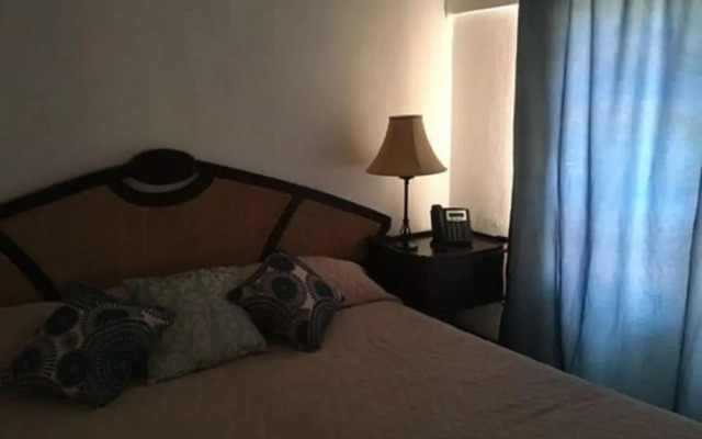 Paradise Beach Hotel