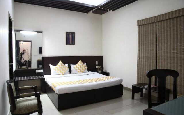 FabHotel Daffodils Inn Connaught Place