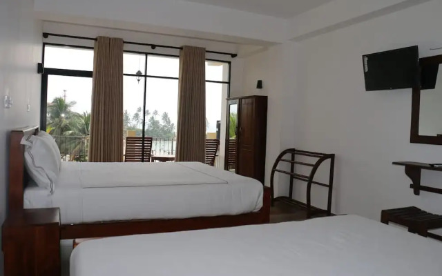 Chaaya inn Hotel