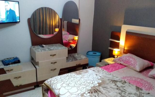 شقة مكرم عبيد للعائلات فقط 21