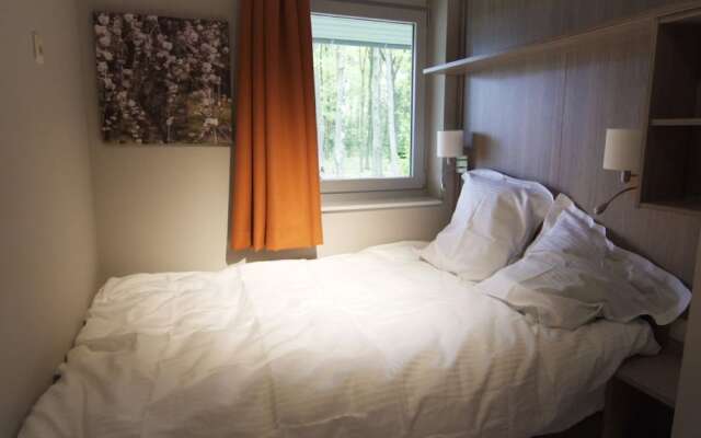 Nicely furnished studio with dishwasher in Belgian Limburg