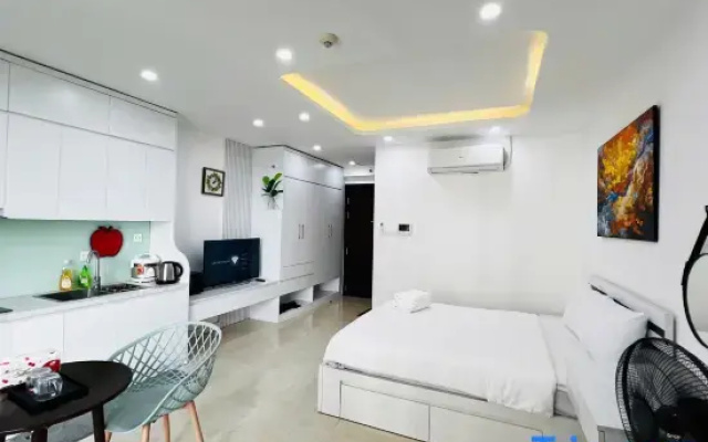 Lina – Stay, Work & Relax | Vinhomes D’Capitale