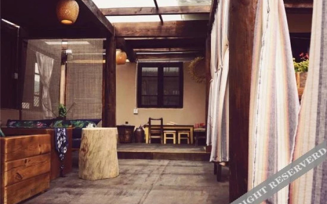 Miss May Hotel