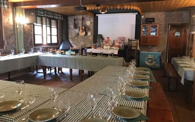 Albergue Los Nuberos - Hostel