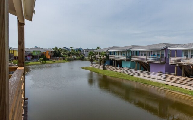 Beach Therapy 4 Bedroom Home