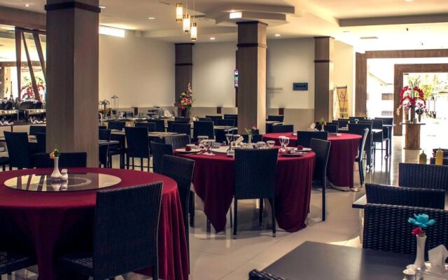 Grand Hotel Sampit