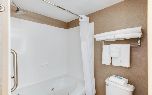 Holiday Inn Express Hotel & Suites Bethlehem by IHG