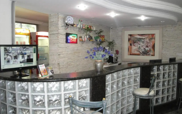 Hotel Apollo Inn Express