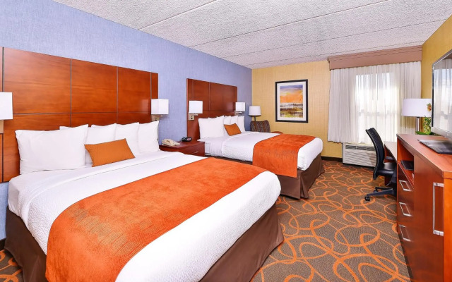 Best Western Plus Fresno Airport Hotel