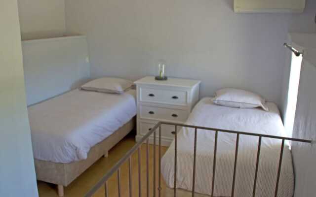 Splendid Holiday Home in Apt With Private Garden