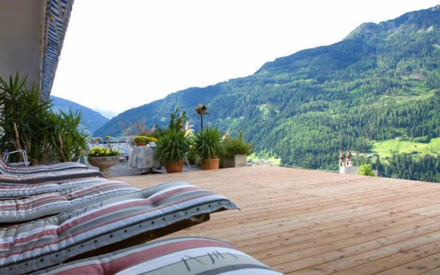 Hotel Fliesserhof