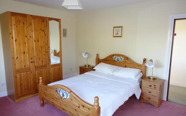 Tyddyn Crwn Country-House Apartments