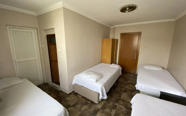Özcan Otel