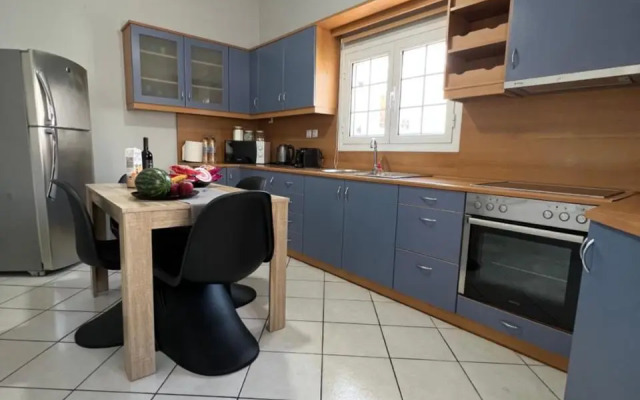 JET, luxury appartment 20m from the beach