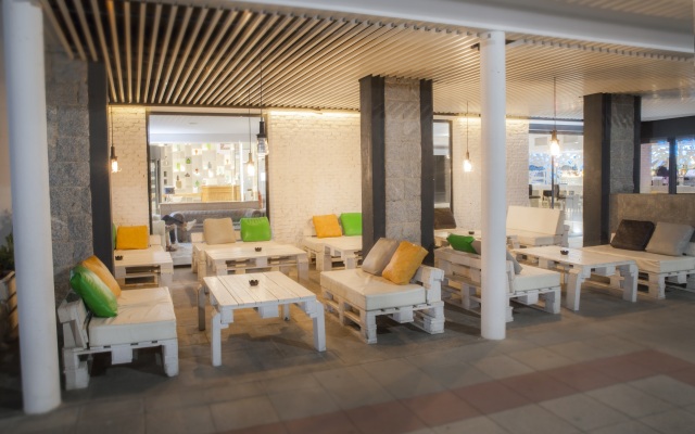 Hotel Brisamar Suites