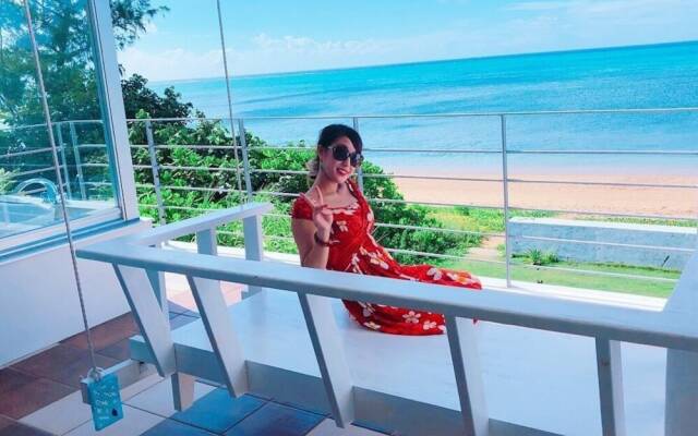 Beach Room