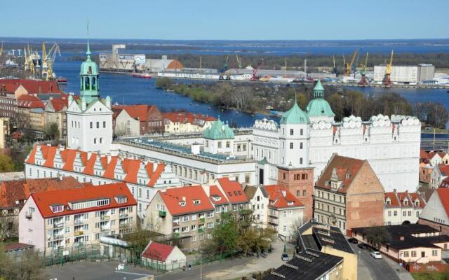 Szczecin Old Town Apartments - 2 Bedrooms Deluxe