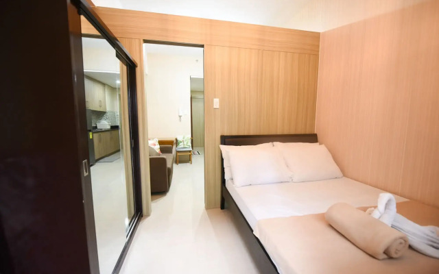 USP Suites at Shore Residences
