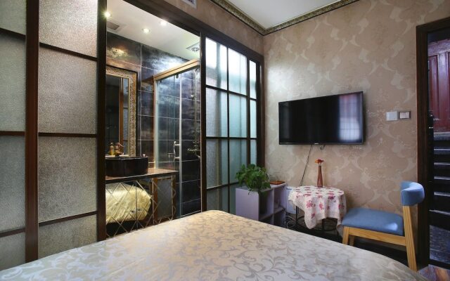 Shanghai Wonderoom Lane house Julu Road