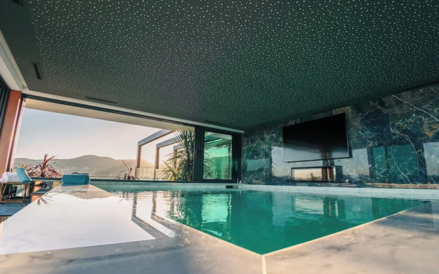 Valentina Residence by GuimaGold