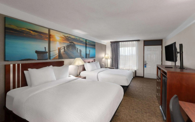 Days Inn by Wyndham Columbia Kentucky