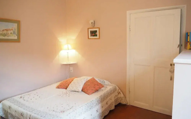 Charming Provencal Holiday Home With Garden