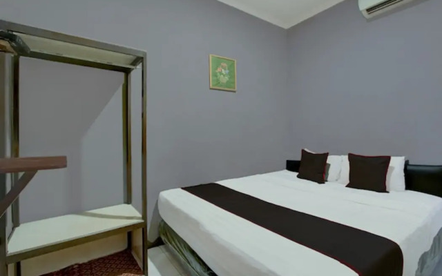 OYO 2669 Crown Residence