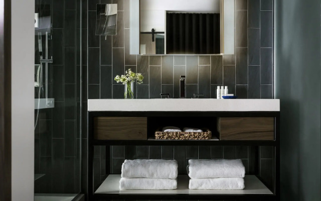Kimpton Rowan Palm Springs